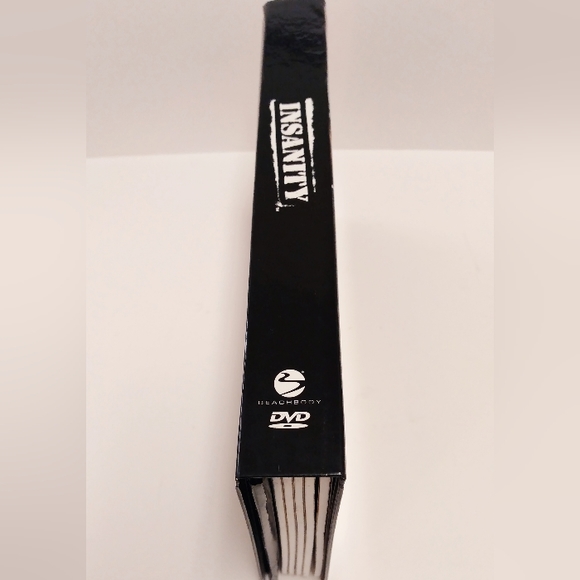 INSANITY Ultimate Cardio Workout 13 DVD Discs Sets With Nutrition Recipe Book. - Picture 2 of 13